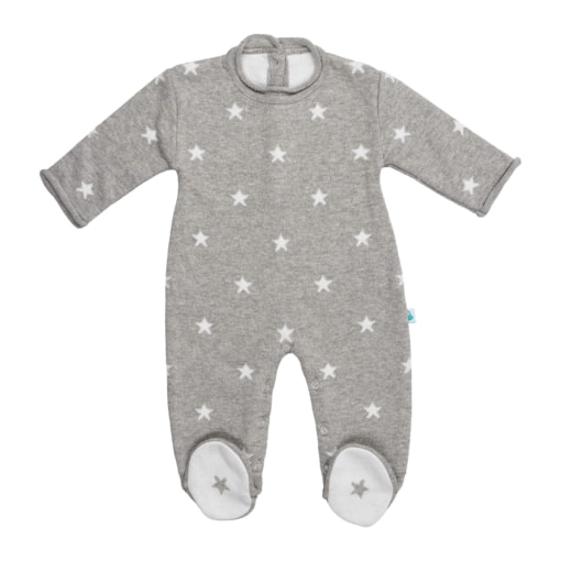 Fato de Bebé feito em algodão cinzento com estrelas brancas.