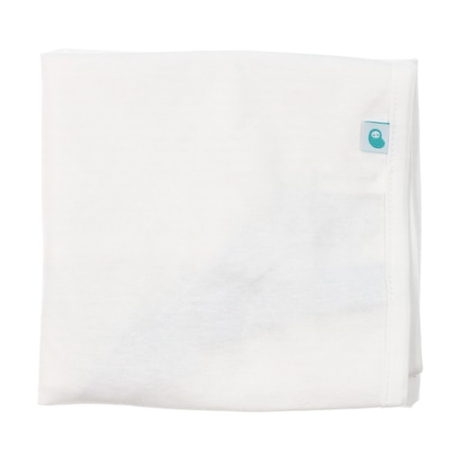 Sobre colchão protetor impermeável para bebé, com elásticos para prender nos cantos. Está disponível em 4 tamanhos: 46×85, 60×120, 70×140 e 90×190.