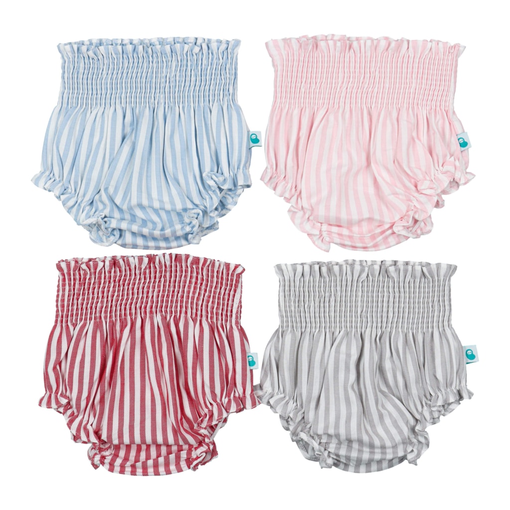 Tapa fraldas de bebé às riscas com elástico na cintura em quatro cores, vermelho, rosa, azul claro e cinzento.